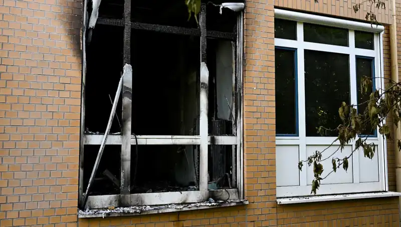 Almanya'da Hastanede Yangın: Üç Can Kaybı ve Acil Durum Yürütmeleri