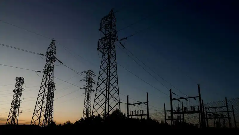 İzmir'de Büyük Elektrik Kesintisi: Kesinti Programı ve Etkileri