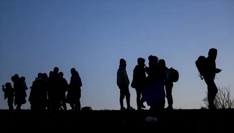 Edirne'de 21 Düzensiz Göçmen Tutuklandı: Arka Planda Neler Oluyor?