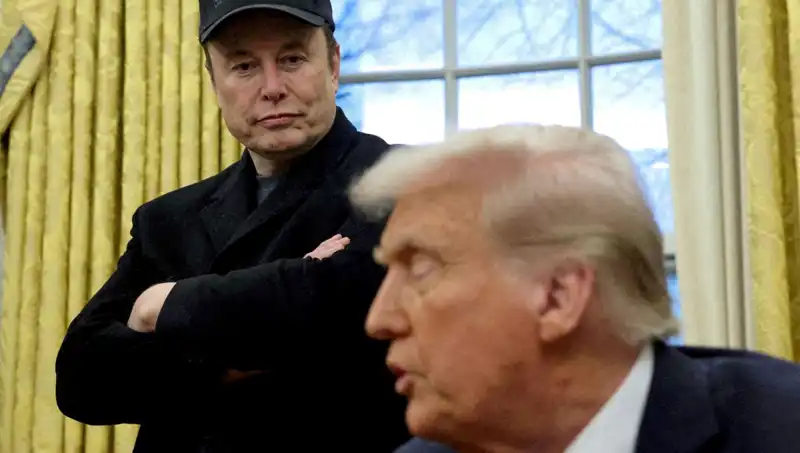 Elon Musk’ın Şaşırtan Kararı: Trump Kabinesinden Neden Ayrıldı?