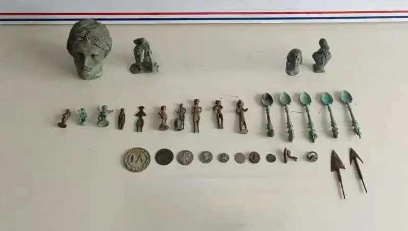 Tarih Mirasımız: Roma Dönemine Ait Eserler Ele Geçirildi!