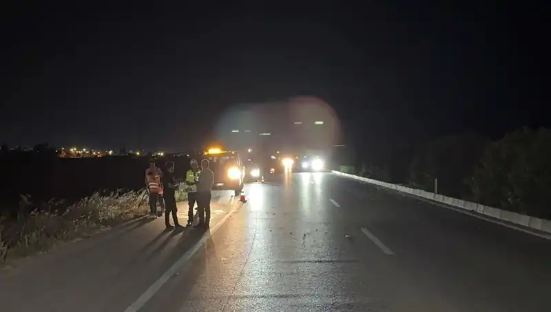 Adana’da Zincirleme Trafik Kazası: Üç Araç Çarpıştı, Yaralılar Var