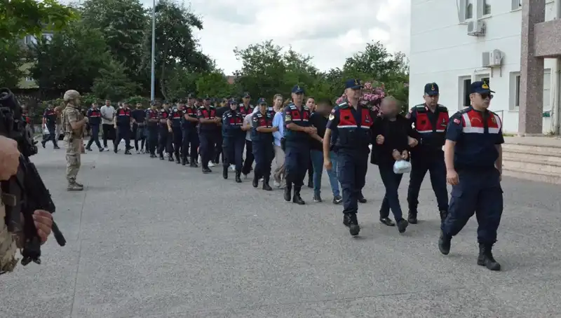 Hacizli Araçları Yeniden Tasarlayıp Satıyorlar: Şok Gerçekler