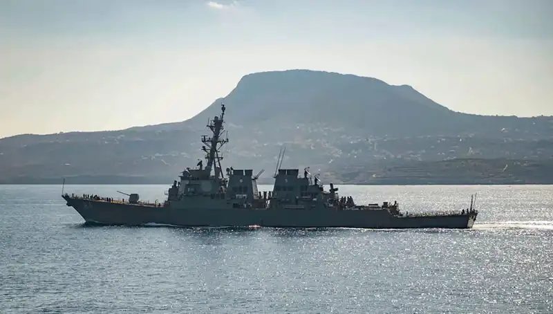 ABD’den Yunanistan’a Kritik Stratejik Müdahale: Donanma Üssü Kaleye Dönüştürülüyor