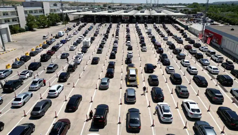 Edirne Sınır Kapılarında Tarihi Rekor: 2023'te Neler Oldu?