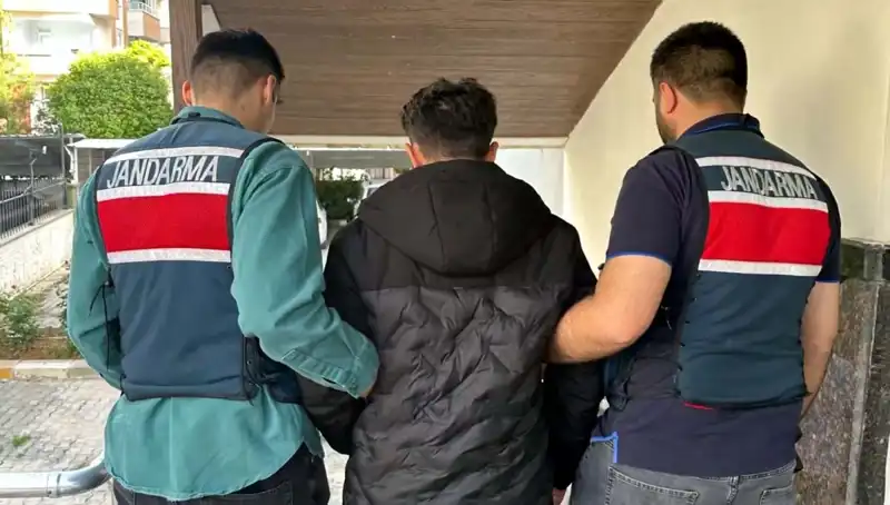 4 İlde Kapsamlı Dolandırıcılık Operasyonu: 35 Kişi Tutuklandı