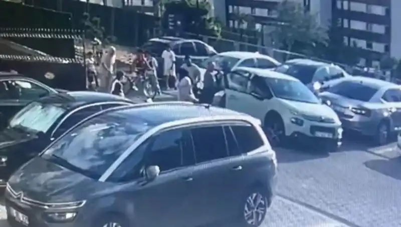 Eşi ve Yakınlarını Arabayla Ezmesi Olayı Şok Yarattı!
