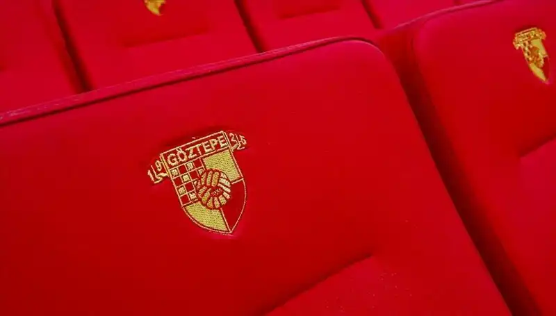 Göztepe, Genç Yetenek Junior Olaitan ile Kadrosunu Güçlendirdi