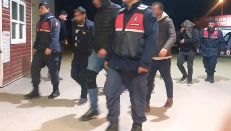 Bağ Evindeki Uyuşturucu Partisi: Şok Baskın ve Gözaltılar