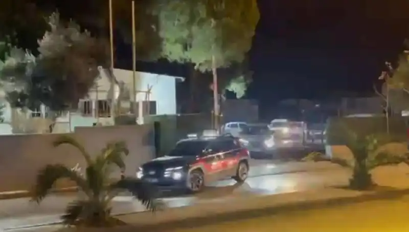 İzmir'de 24 Saatlik Operasyonda 141 Hükümlü Yakalandı: Olayın Ayrıntıları Neler?