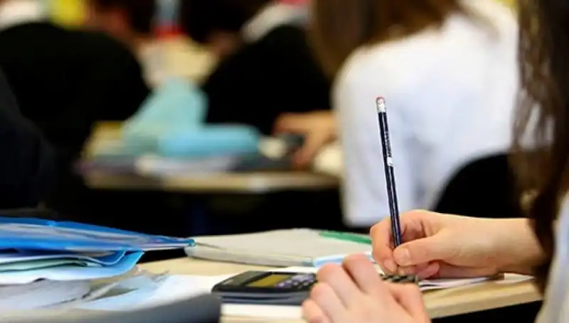 Üniversite Kontenjanlarında Düşüş: Geleceğin Eğitim Manzarası Nasıl Şekilleniyor?