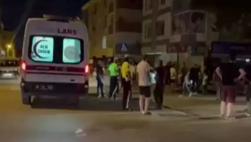 Alkollü Sürücü Yayaları Kamyonetiyle Ezdi: Yayaların Konuşması Dehşet Verdi!