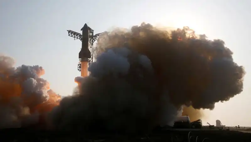 Starship Roketi 9. Testte Kontrolden Çıktı: Uzay Yolculuğuna Bir Adım Daha!
