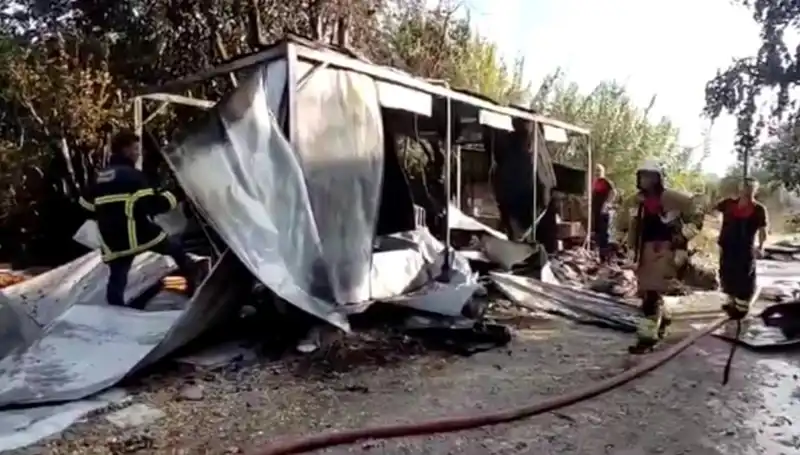 Hatay'da Konteyner Yangını: Sebep ve Sonuçları Hakkında Bilmeniz Gerekenler